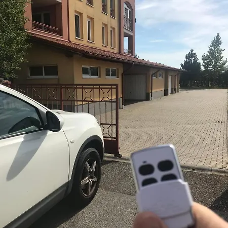 Reka アパート Bük
