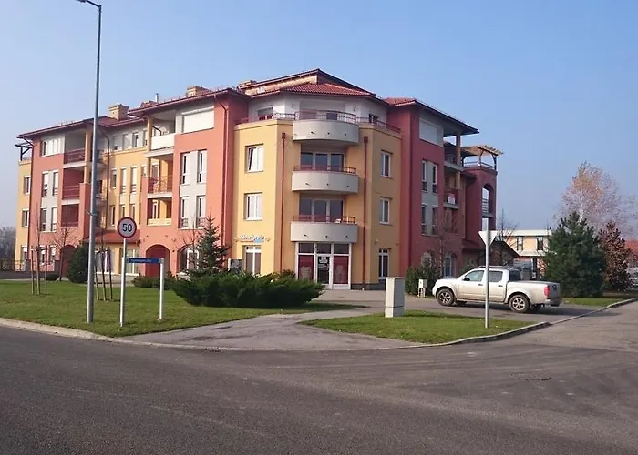 Reka Lägenhet *